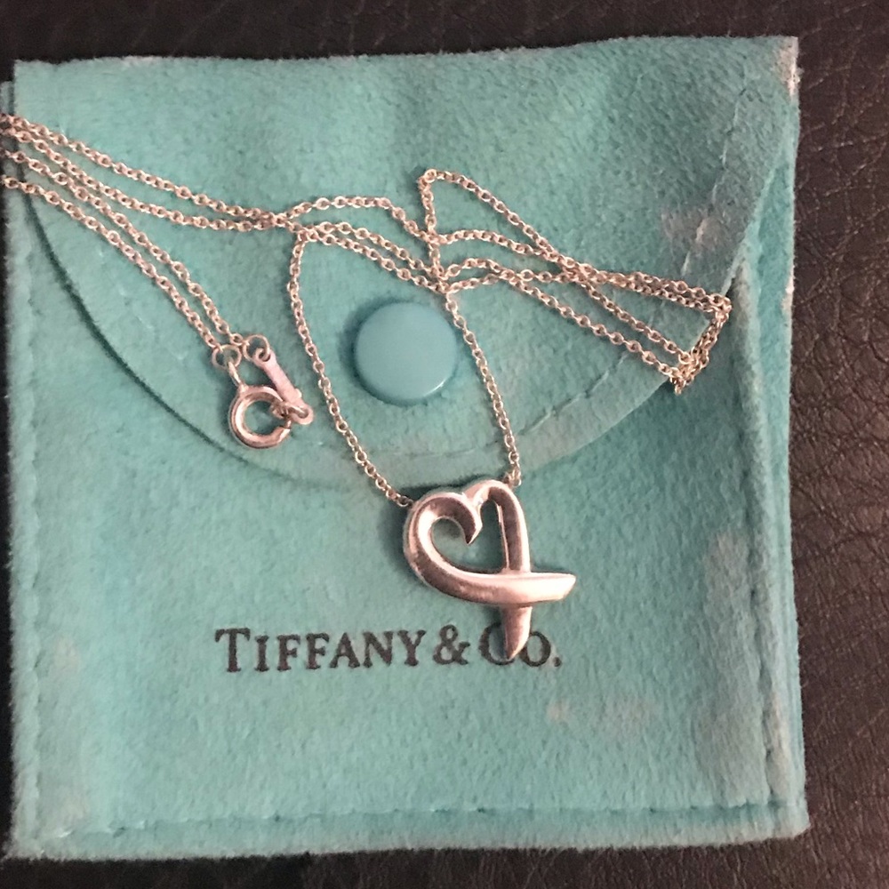 **SOLD** Tiffany and co loving heart necklace